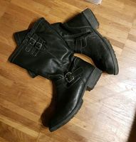 Winterstiefel Gr. 37 schwarz, weich gefüttert Düsseldorf - Benrath Vorschau