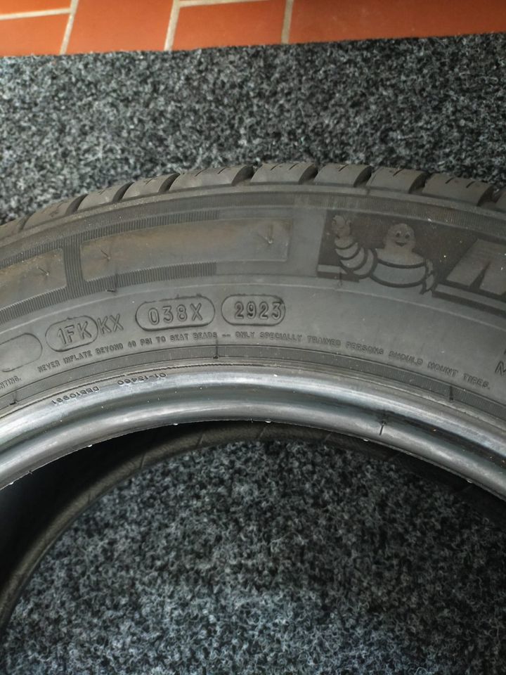 4x Sommerreifen NEU - Michelin 215/60 R17c 104 /102H in Buxtehude