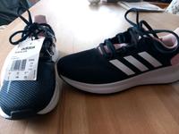 Adidas Turnschuhe Niedersachsen - Hesel Vorschau
