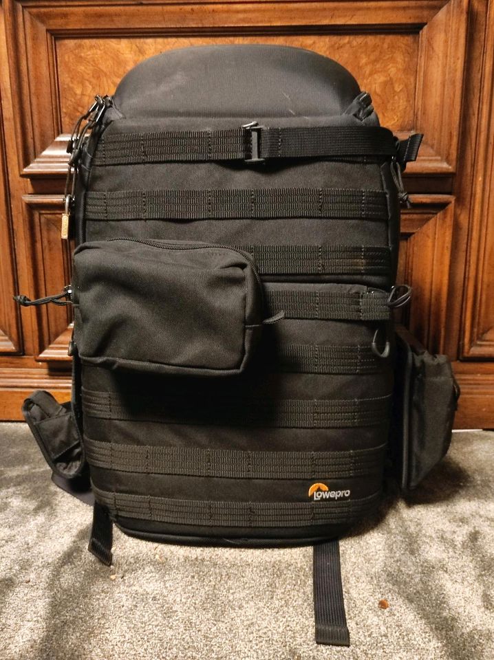 Lowepro ProTactic 450 AW Schwarz Kamerarucksack Fotorucksack in Escheburg