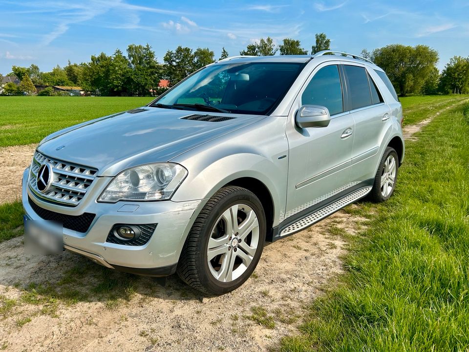 Mercedes ML350 TDI Standheizung, Luftfederung VOLL in Hamm