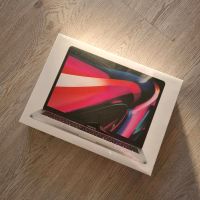 Macbook PRO M2 202 13 ZOLL 512gb Silber Ungeöffnet mit Rechnung Niedersachsen - Langenhagen Vorschau