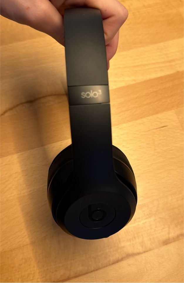 BEATS Solo3, On-ear Kopfhörer Bluetooth Mattschwarz in Essen