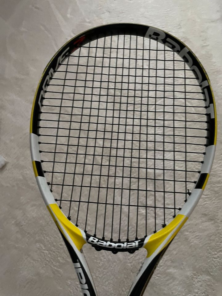 Tennisschläger von Babolat in Köln