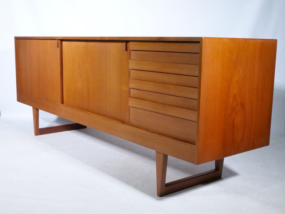 Teak Sideboard Mid-Century Kommode Ostervig Schrank 60er Jahre in Mainz