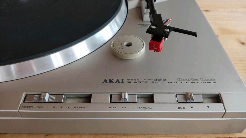 ❌ Plattenspieler Akai AP-Q310 ❌ in Küssaberg