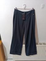 NEU Stoffhose schwarz Größe 84(42 lang) Apart Bayern - Waldmünchen Vorschau