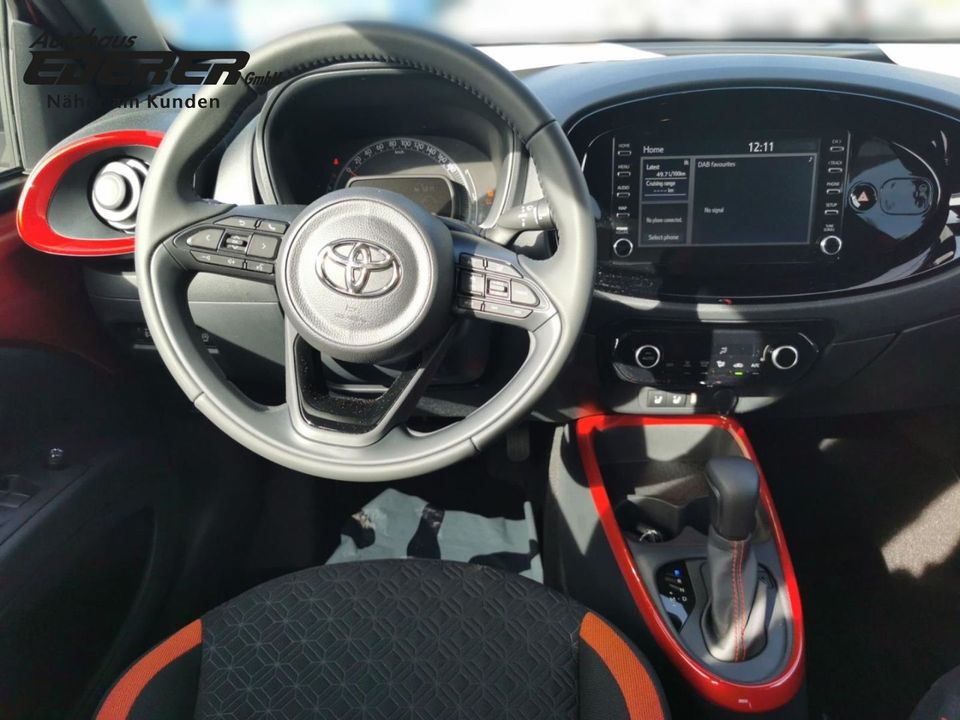 Toyota Aygo Pulse 1.0 VVT-i EU6d X ACC Apple CarPlay An in Nittendorf 