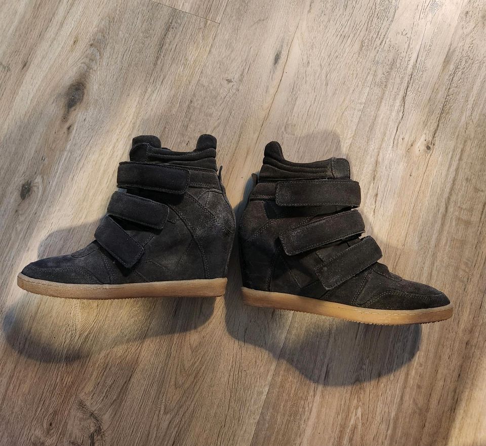 Mjuüs Schuhe Wedge Damen Wildleder braun mit Klettverschlüssen in Hamburg