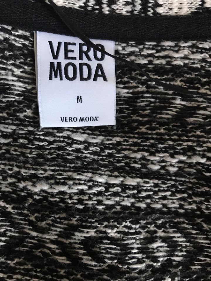 Strickjacke von Vero Moda in Kiel