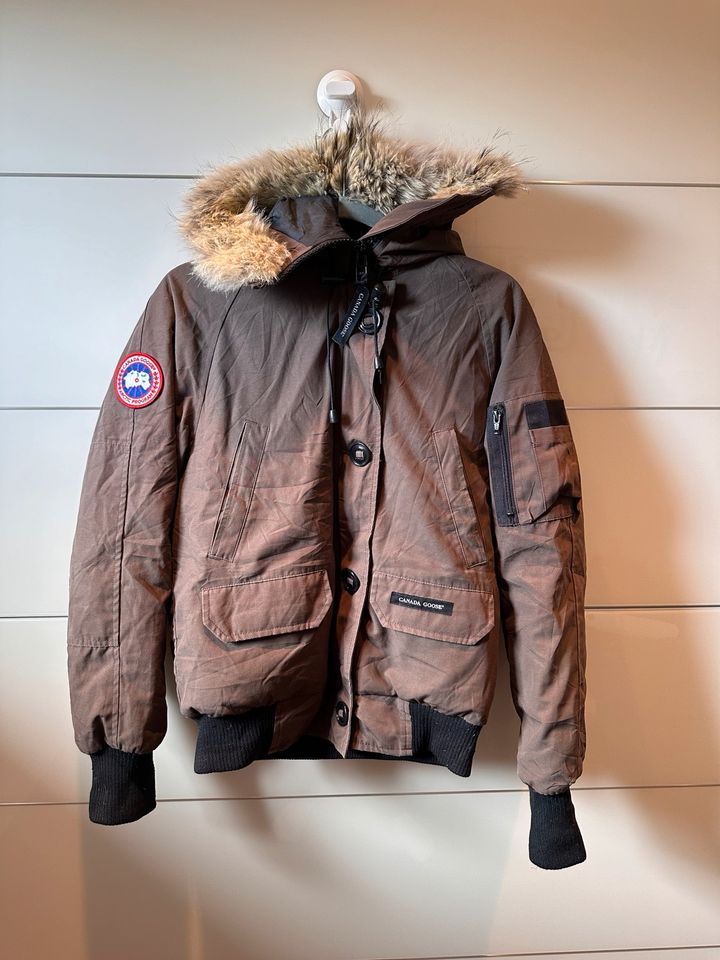 Diverse Canada Goose Jacken Herren Damen wellensteyn in Mainz