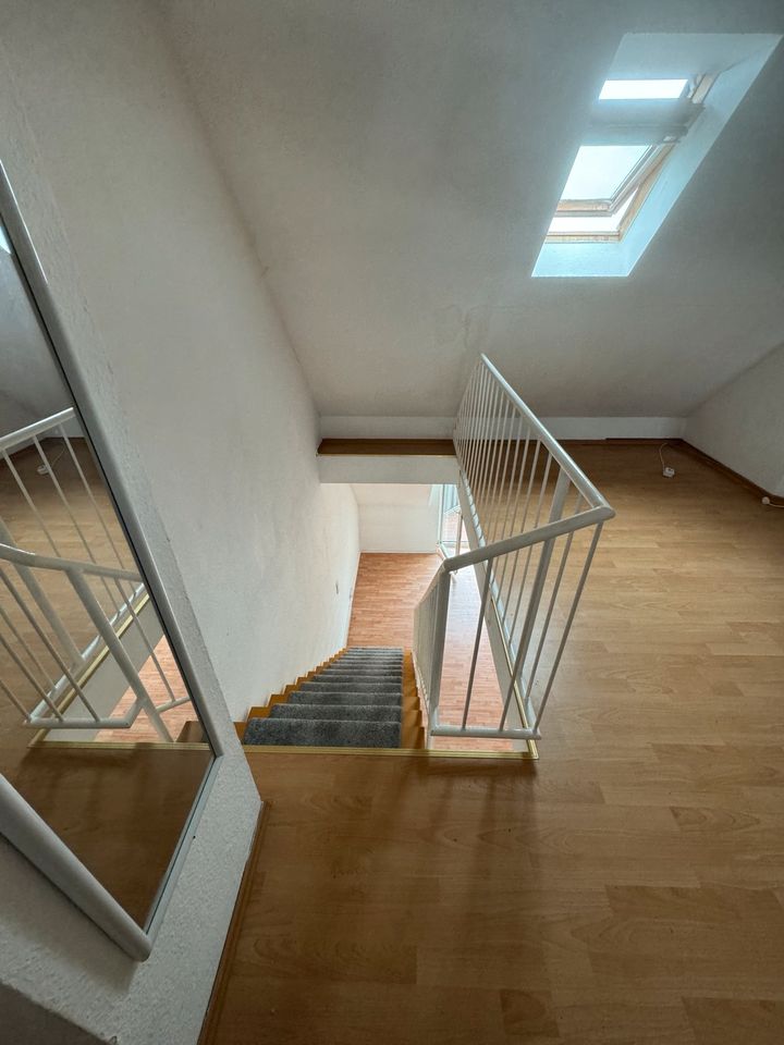 2 Zimmer Maisonette-Wohnung mit Balkon, Keller &Tiefgarage in Worms