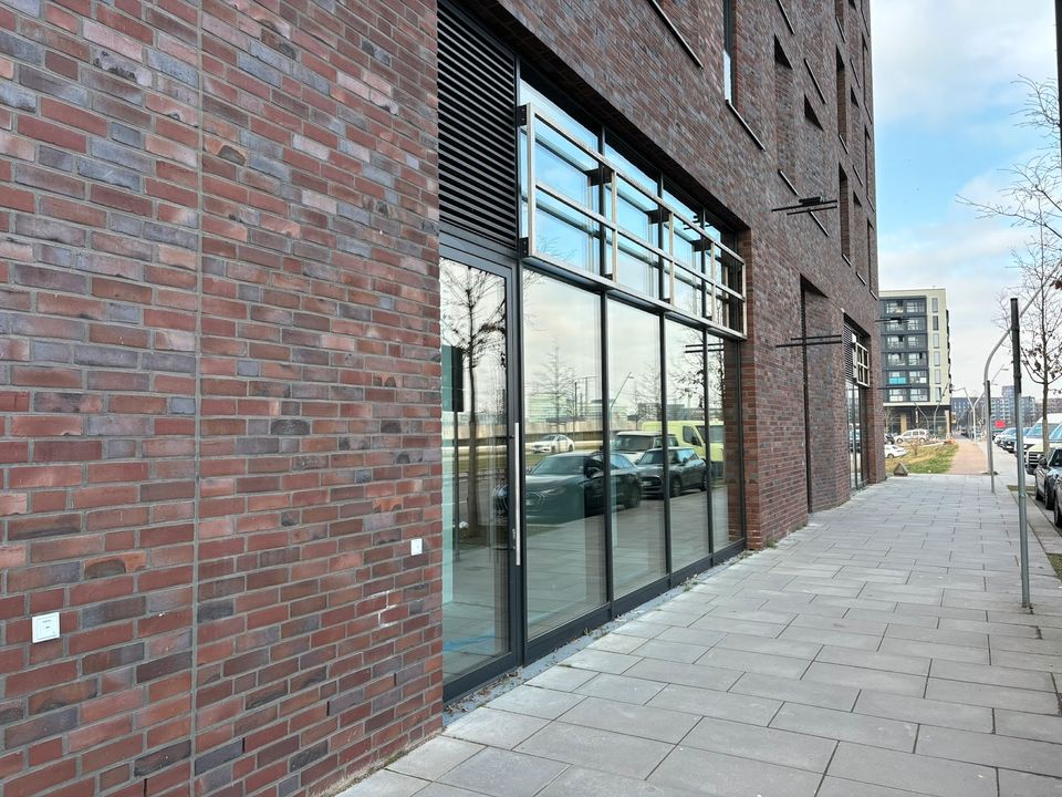 Neubau Ladenfläche direkt am Baakenhafen in der Hafencity in Hamburg