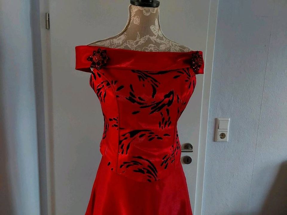 Abendkleid, Schützenfestkleid 3-teilig Gr.36/38 für 65€ in Bochum