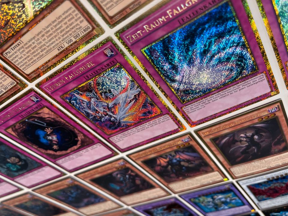 Yu-Gi-Oh! Premium Gold: Infinite Gold PGL3-DE Komplette Kollektio in Neu Ulm