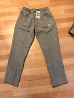 Nike Sportswear Club Fleece Hose, Nike Jogginghose, Größe M, Neu Bayern - Münsing Vorschau