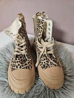 Boots beige Leo Grösse 40 NEU Rheinland-Pfalz - Trier Vorschau