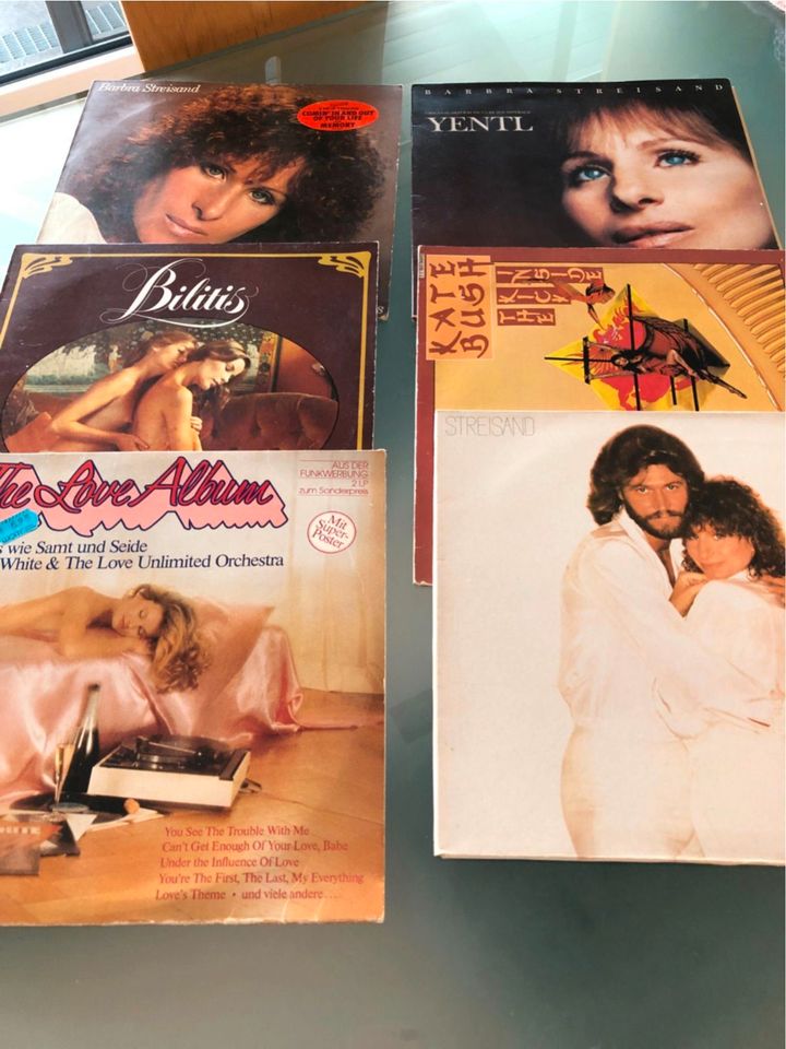 Vinyl- Schallplatten LP Schallplatte Barbra Streisand Barry White in Wiesenfelden