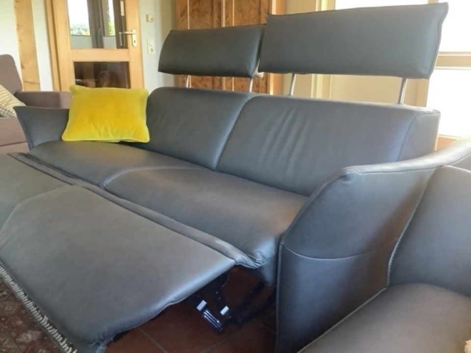 Sofas Leder 2x 192 cm breit reduziert – Kundenauftrag in Frielendorf