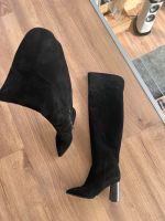 Overknees schwarze Lederstiefel hoher Schaft 39 Wildleder Nordrhein-Westfalen - Kamp-Lintfort Vorschau