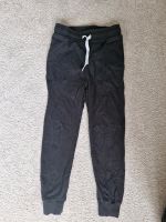 H&M Jogginghose Gr.116 schwarz wie neu Niedersachsen - Syke Vorschau