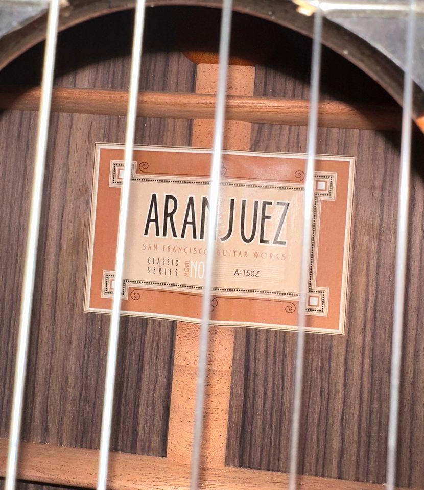 Aranjuez A-150 Z vollmassive Profi Konzertgitarre in Lauda-Königshofen