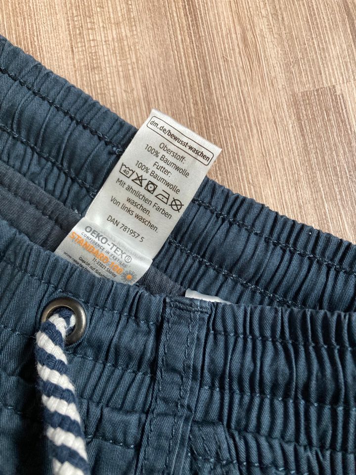 Gefütterte Hosen von H&M/Pusblu in Größe 98 in Eisenach