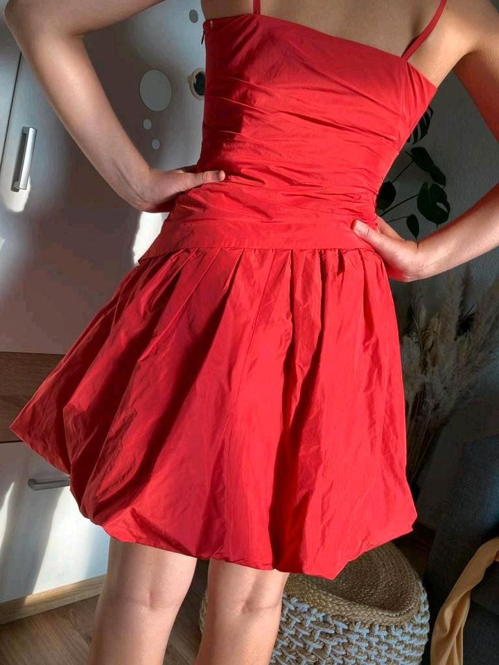 Festkleid Abschlußkleid Jugendweihekleid Cocktailkleid in Meiningen