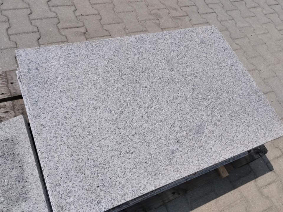 Gartenplatte Natursteinplatte Gredplatten Granitplatten Bruttopreis in Breitenberg