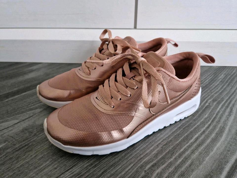 NIKE Air Max Thea rosegold Turnschuhe Sneakers Gr. 37 5 in Hessen Naumburg kleinanzeigen
