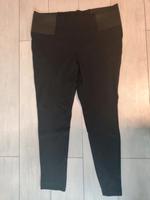 Leggins (etwas dickerer Stoff, nie getragen) Brandenburg - Tröbitz Vorschau
