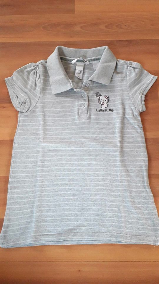 H&M Hello Kitty Poloshirt Gr.122/128 in Rattelsdorf