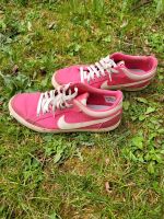 Nike Turnschue Grösse 42,5 Unisex Pink Stuttgart - Stuttgart-Süd Vorschau