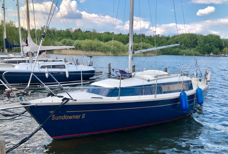 Segelyacht Sirius 24 mit Trailer in Neustadt am Rübenberge