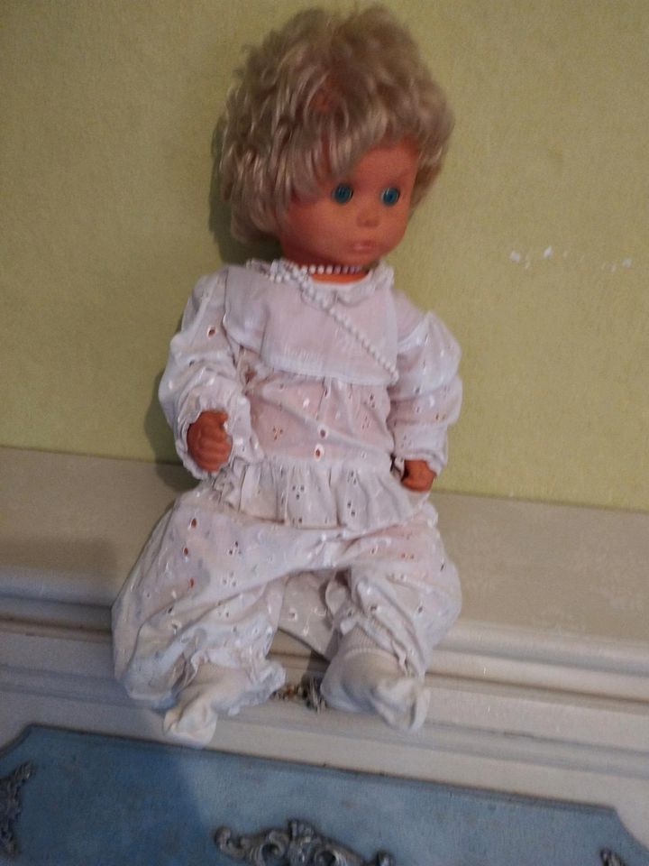 4 alte Puppen Spielzeug antik in Grunow-Dammendorf