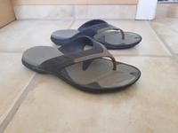 Crocs Dual Comfort Sandale Größe 39 - 40 Zehentrenner Flip Flops Niedersachsen - Verden Vorschau