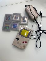 Game Boy 4 Spiele und Rechargeable Battery  Display leicht defekt Hessen - Freigericht Vorschau