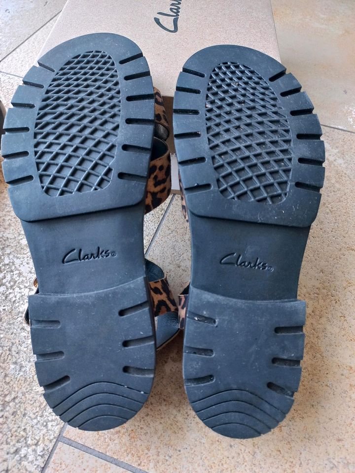 Clarks  Sandalen,  Leo,  gr 39,5, neu in Höhenberg i. T.