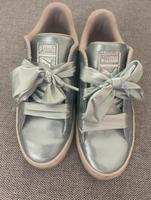 Puma Sneaker mit Schleife | metallic grün | Größe 37.5 Baden-Württemberg - Filderstadt Vorschau