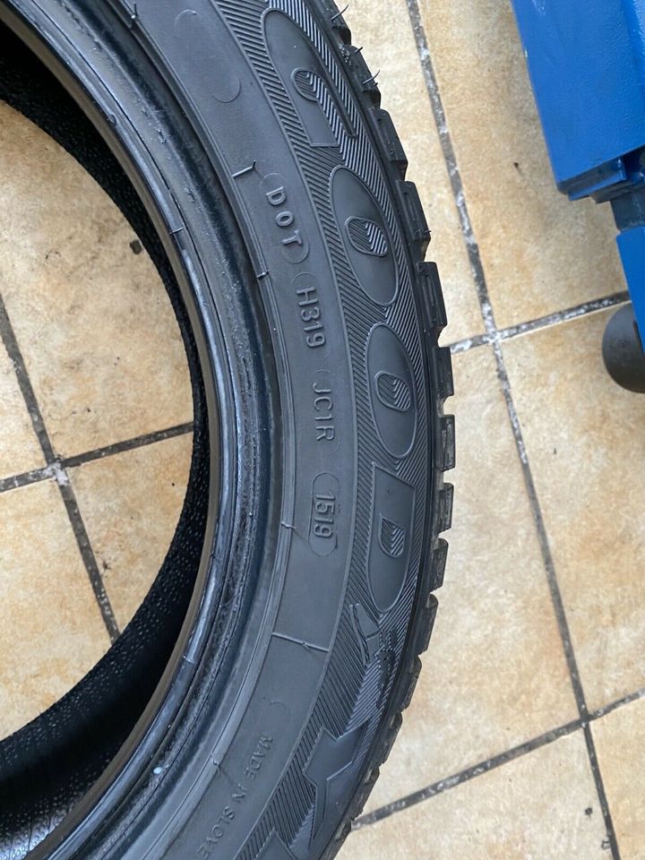 195/65R/16 87H Goodyear Vector 4 Seasons Ganzjahresreifen in Aschaffenburg