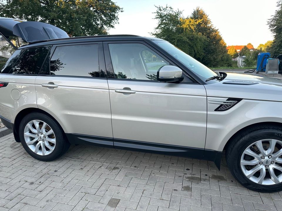 Range Rover Sport 2014 - Top Zustand in Hamm