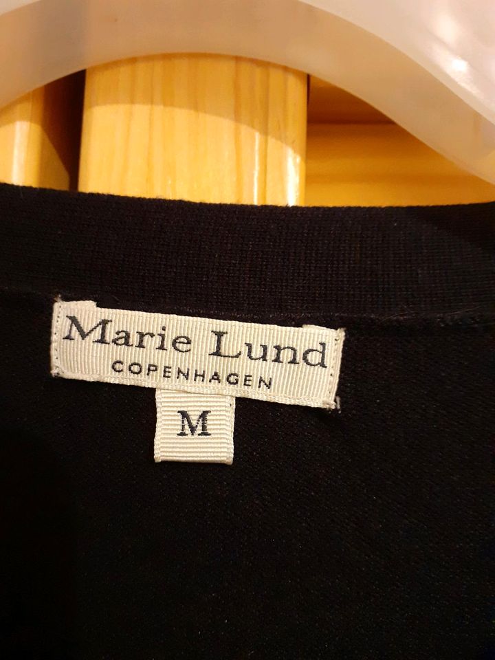 Strickjacke,  Marie Lund, Gr. M , dunkelblau in Thedinghausen