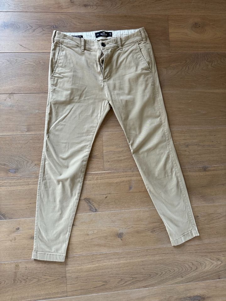 HOLLISTER HERREN HOSE CHINO Gr w30 L 30 beige in Wöllstein