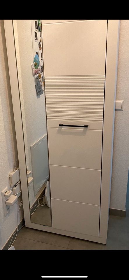 Flurmöbel/Schuhschrank/Kommode/Schrank in Kuppenheim