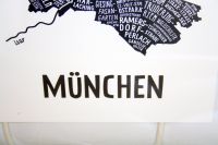 MÜNCHEN, Wandbild, Lithografie, Drucktechnik, in Holz + Glas, TOP Berlin - Charlottenburg Vorschau