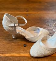 Brautschuhe Hochzeitsschuhe 36 Hessen - Homberg (Efze) Vorschau