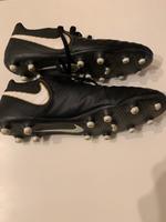 Nike Fußballschuhe Frankfurt am Main - Dornbusch Vorschau