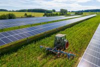 Wir suchen Acker- oder Freifläche für Agri PV/Solarprojekte Baden-Württemberg - Oberkirch Vorschau