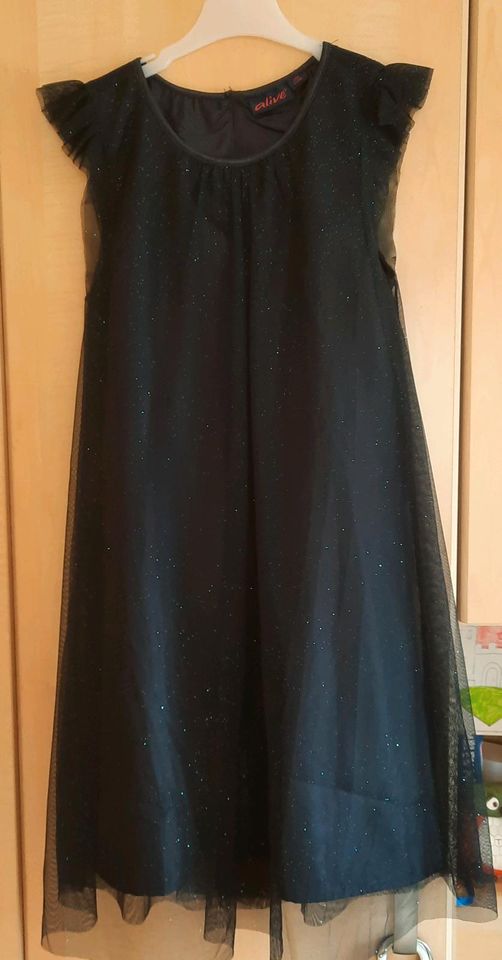 Kleid und Bolero festlich 140/146 in Simmerath