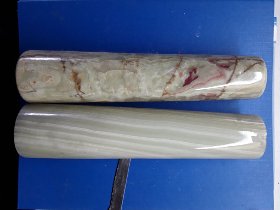 Alabaster Teile in vielen Formen und Größen, ab 3 Euro das Stück in Koblenz